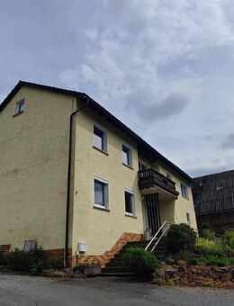 **Für Naturliebhaber, ehemaliger Bauernhof mit Scheune in idyllischer Lage** - Teuschnitz