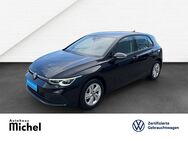 VW Golf, 1.5 TSI VIII Life TravelAssist Plus, Jahr 2022 - Gießen