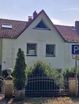 Großzügiges Mehrfamilienhaus in Bad Pyrmont, Oesbergstr. 52 - idyllische Lage am Waldrand - Bad Pyrmont