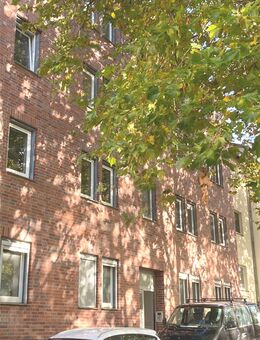 3 ZKB, kleiner Balkon im 3. OG, Nähe Ing. Schule, sehr zentrale Lage, ideal für 2 Studenten oder kleine Familie - Kassel