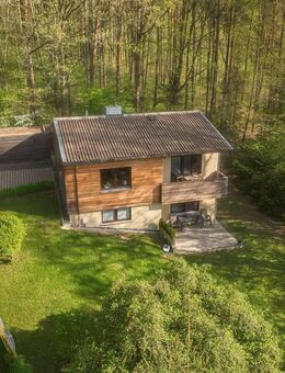 Voll möbeliertes Einfamilienhaus mit Garten und Sauna in Ebersdorf! - Ebersdorf (Coburg)