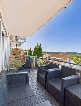 Hoch hinaus: Helle Wohnung mit Panoramablick - Oberboihingen