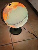 Globus mit Beleuchtung in 26133