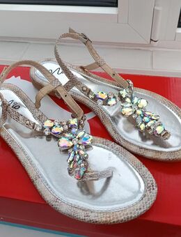 Zehentrenner Sandalen Rainbow Regenbogen bunt Steine Silber Schlangen Optik gr. 40 NEU - Hardheim