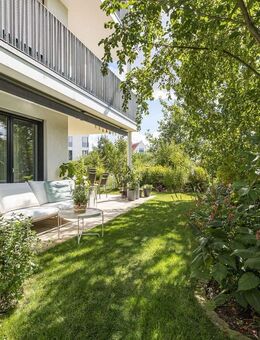 Wohnkomfort mit Hauscharakter: 3-Zi.-Gartenwohnung mit vollwertig ausgebautem Hobbyraum, Wallbox und TG-Stellplätzen - Erlangen