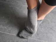 Schöne getragene Socken - Berlin