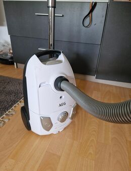 Staubsauger AEG/ VX4 X Efficiency - Erfurt