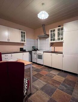 PROVISIONSFREI| Kleines Haus auf 714 m² Grundstück zum Sanieren und Modernisieren in Cottbus! - Cottbus