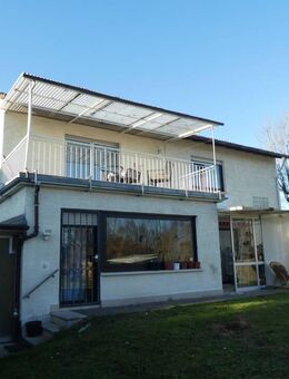 Großzügiges Mehrfamilienhaus - vielseitige Nutzungsmöglichkeiten in allen Räumlichkeiten! - Rodgau