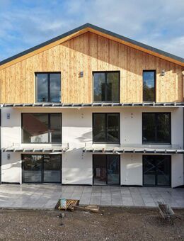 Neubau-Dachgeschosswohnung direkt am Salinenpark - Traunstein