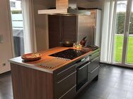 Moderne Loft-Wohnung in Denkendorf - 142 qm Wohnfläche, ca. 200 qm gepflegter Garten, barrierefrei - Denkendorf (Baden-Württemberg)