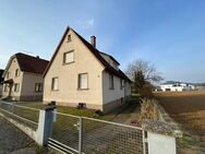 Viel Platz, viele Möglichkeiten - Einfamilienhaus mit großem Grundstück - Rielasingen-Worblingen