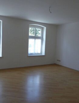 Geräumige 1 Raumwohnung mit Küchenzeile - Müncheberg
