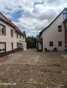 Arbeiten | Vermieten | Wohnen - alles unter einem Dach - 2 Häuser - Bitterfeld-Wolfen