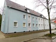 Im ersten OG mit Boden, Tapeten und tollem Balkon! - Witten