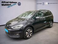 VW Touran, 1.5 TSI Move, Jahr 2023 - Walldorf (Baden-Württemberg)