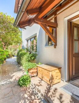Investment unter Bodenwert / DHH mit ELW & Garten im Märchenviertel Waldperlach / Kauf m. Nießbrauch - München