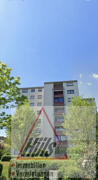 Großzügige 3-Zimmer-Eigentumswohnung mit Balkon und Garage im 4. OG mit Aufzug