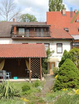 Mehrfamilienhaus mit großer Ausbaureserve in Römhild - Römhild