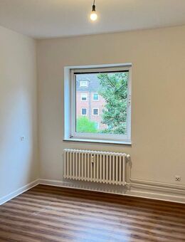 2,5 Zimmerwohnung mit großer Wohnküche - Kiel