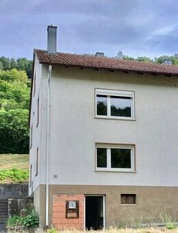 Ein- bzw. Zweifamilienhaus in ruhiger, naturnaher Wohnlage! - Elfershausen