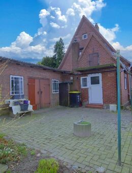 Reserviert, Klein und gemütlich - Burg (Dithmarschen)