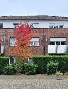 Gemütliche Drei-Zimmer-Obergeschosswohnung mit Balkon - Lohne (Oldenburg)