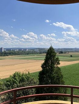 2,5 bis 3,5 Zimmerwohnung mit toller Aussicht - Kornwestheim