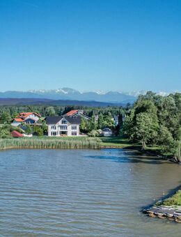 Direkte Seeufer-Villa mit Bootshaus und privater Mole - Seeshaupt