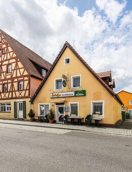 Familienchance auf 195 m² | Einziger Döner vor Ort - Betrieb übernehmen + 5-Zimmer-Maisonette - Emskirchen