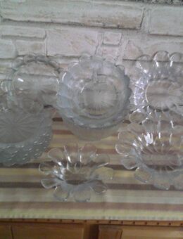 Glas - Salatschalen, Salatteller, Kerzenschale, Gebäckteller - Unna