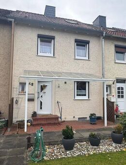 Schönes und gepflegtes Reihenmittelhaus mit 2 Gartenbereichen in Celle - sofort bezugsfrei - Celle