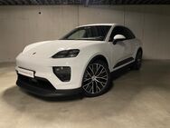 Porsche Macan, | Surround View | | |, Jahr 2022 - Plattling