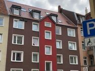 Schöne modernisierte Wohnung mit Echtholzboden in der Oststadt mit Balkon - Hildesheim