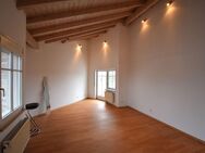 Obenauf in Waldshut... attraktive 2 1/2 Zi.- Wohnung in einer Penthouse-Etage! - Waldshut-Tiengen