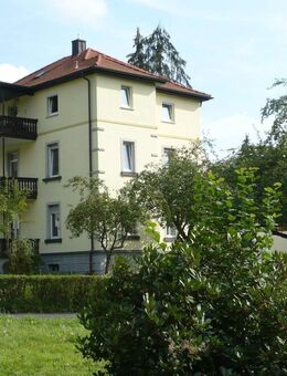 Attraktive, neuwertige 3-Zimmer-Wohnung mit gehobener Innenausstattung, Balkon & Einbauküche! - Bad Brückenau