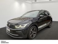 VW Tiguan, 1.5 TSI MOVE 150, Jahr 2023 - Mülheim (Ruhr)