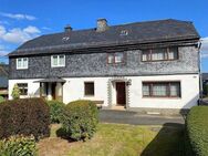 Gepflegtes Doppelhaus im thüringer Schiefergebirge mit Platz für 2 Familien, oder teilweiser Nutzung als Ferienimmobilie. - Wurzbach