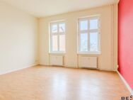 Bezugsfreie 4-Zimmer-Wohnung in ruhiger Seitenstraße, mögl. mit KFW & Extra-Abschreibung - Potsdam