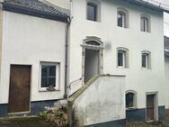 Einfamilienhaus in ruhiger Ortslage in Eisenschmitt! - Eisenschmitt