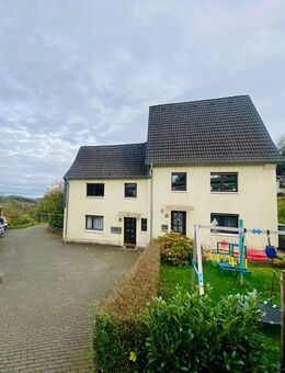 Top gepflegtes 4-Familienhaus in Kürten! - Kürten
