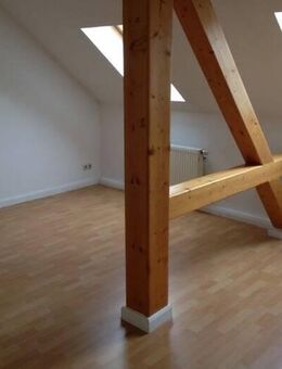 Gemütliche, zentrumsnahe 2-Zi.-DG-Wohnung - Chemnitz