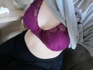 Lina, 22, verkaufe Mastubiervideos und erotische Dessousbilder + Wer hat Paypal? - Wiesbaden
