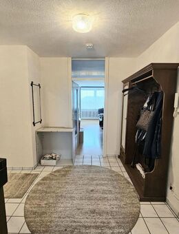 Preiswerte 3,5 Zimmerwohnung mit Aufzug/Balkon/GARAGE! - Schwäbisch Gmünd