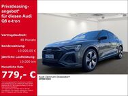 Audi Q8, SPORTBACK S LINE 55 El Panodach GESCHÄFTSFAHRZEUG DES HAUSES, Jahr 2023 - Düsseldorf