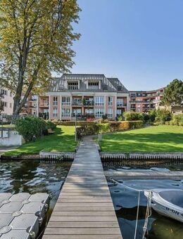 Bezugsfreie 1-Zimmer-Wohnung mit Balkon, direktem Wasserzugang und Bootsliegeplatz in Berlin-Grünau - Berlin