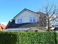 Freiwerdendes Stadthaus mit Garage, pflegeleicht angelegtem Gartengrundstück mit überdachter Südwest- Terrasse in Bad Zwischenahn/ zentrumsnah - Bad Zwischenahn
