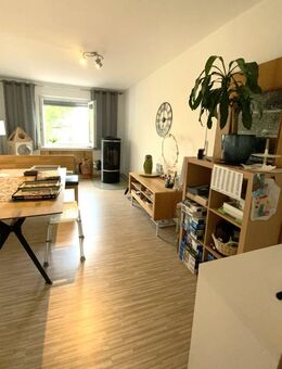 Großzügige Doppelhaushälfte mit Weitblick - vielseitig nutzbar, drei Wohneinheiten möglich - Feldkirchen (Regierungsbezirk Niederbayern)
