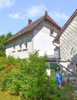 Charmantes Ein- bis Zweifamilienhaus mit idyllischem Garten - Bockenem