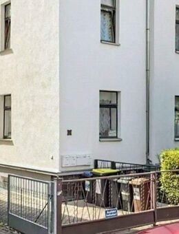 Gepflegte Mehrfamilienhaushälfte mit 4 Einheiten in Weimar - Weimar